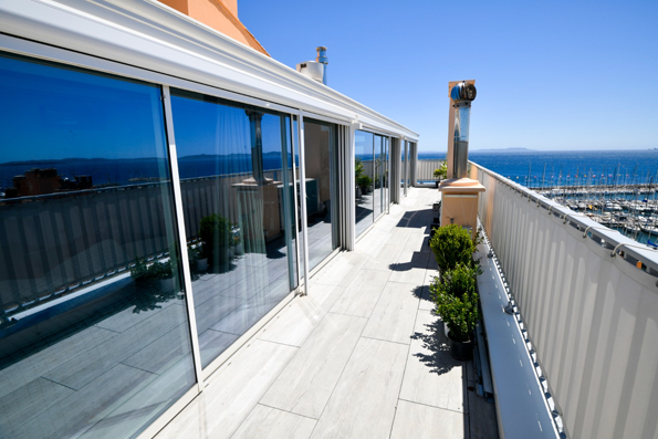 terrasse au port d'hyères